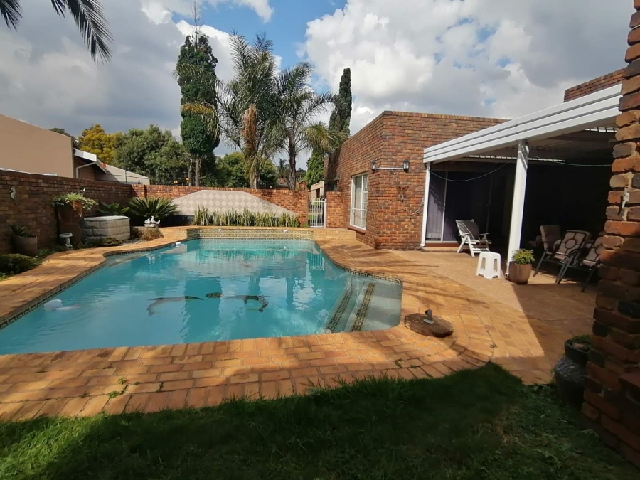 3 Bedroom Property for Sale in Sunward Park Gauteng