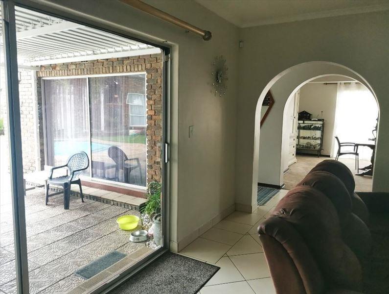 3 Bedroom Property for Sale in Sunward Park Gauteng