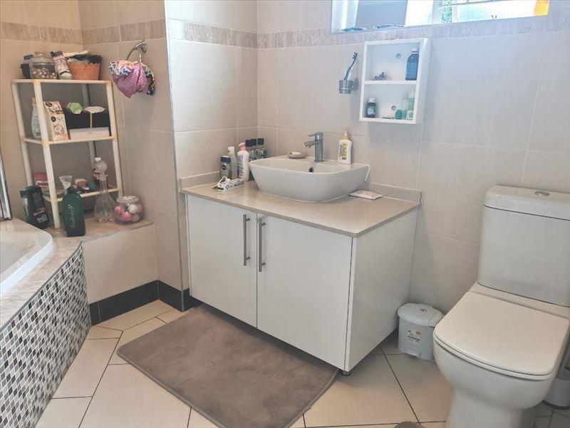 3 Bedroom Property for Sale in Sunward Park Gauteng