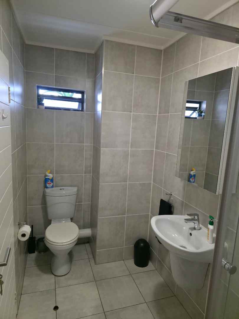 To Let 1 Bedroom Property for Rent in Linbro Park Gauteng