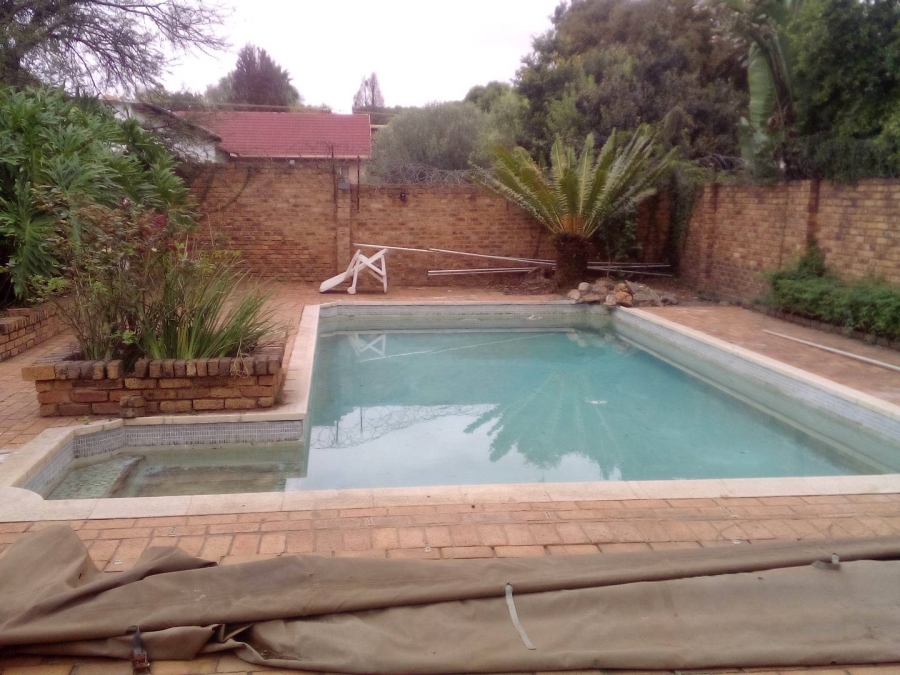 4 Bedroom Property for Sale in Wierdapark Gauteng