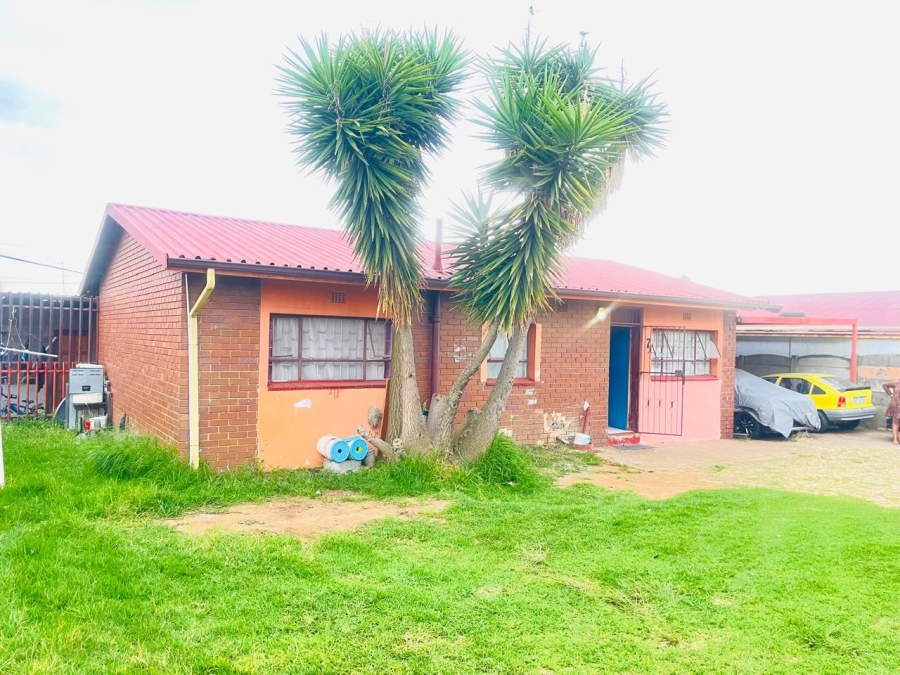 3 Bedroom Property for Sale in Klopperpark Gauteng