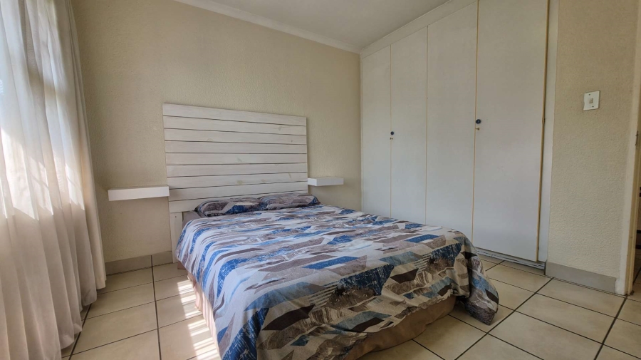 2 Bedroom Property for Sale in Verwoerdpark Gauteng