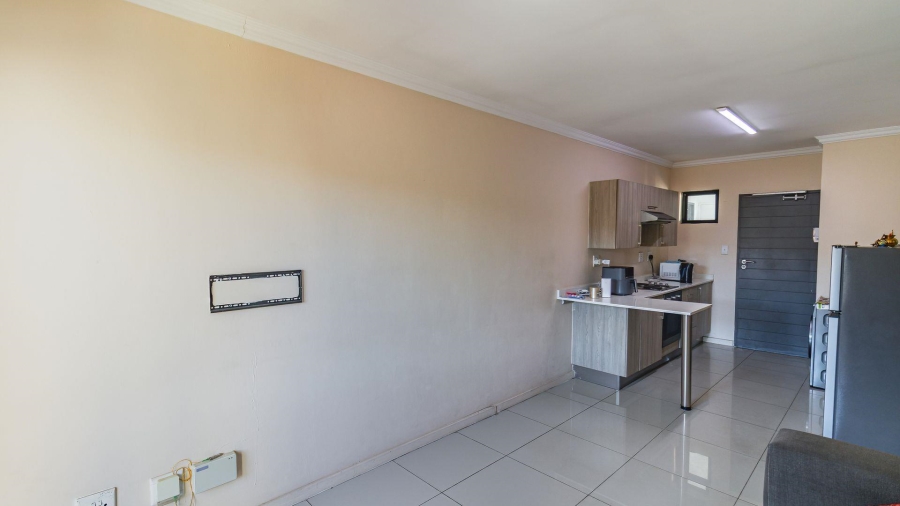 1 Bedroom Property for Sale in Halfway Gardens Gauteng