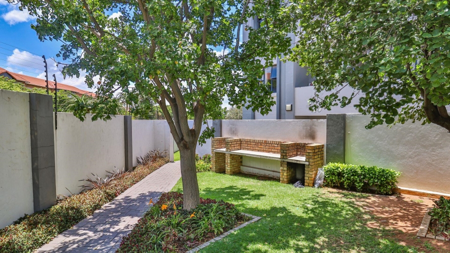 1 Bedroom Property for Sale in Halfway Gardens Gauteng
