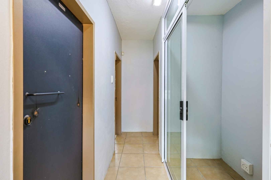 7 Bedroom Property for Sale in Zwavelpoort Gauteng