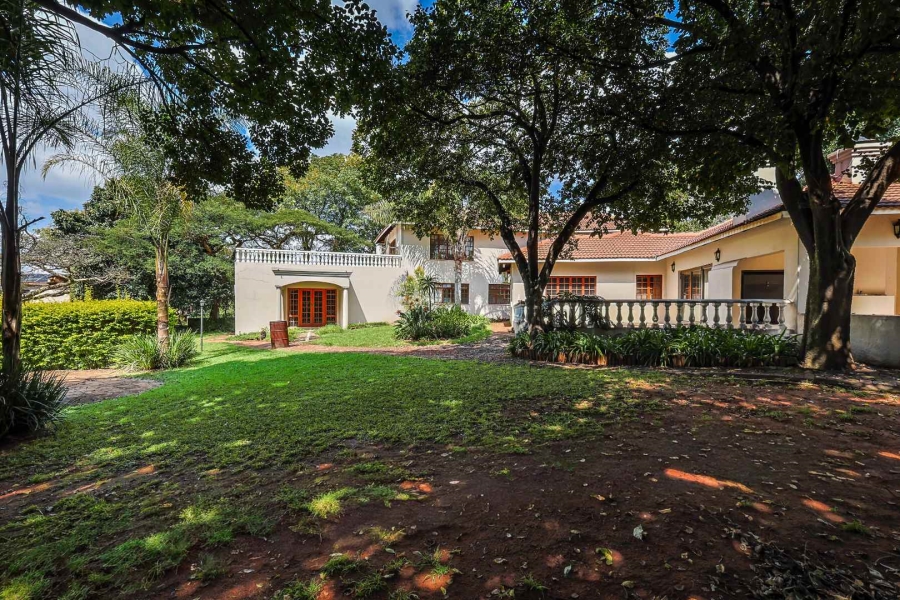 7 Bedroom Property for Sale in Zwavelpoort Gauteng