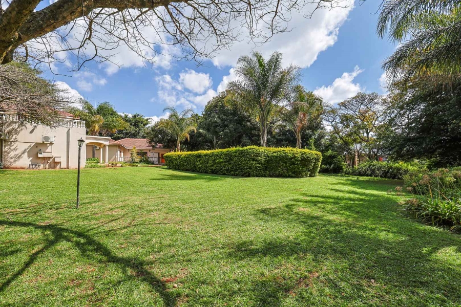 7 Bedroom Property for Sale in Zwavelpoort Gauteng