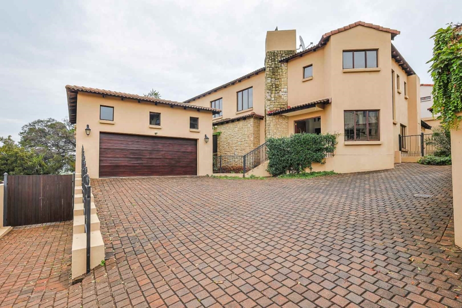 4 Bedroom Property for Sale in Sterrewag Gauteng