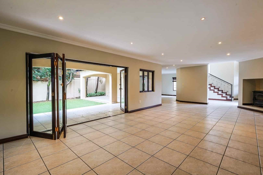 4 Bedroom Property for Sale in Sterrewag Gauteng