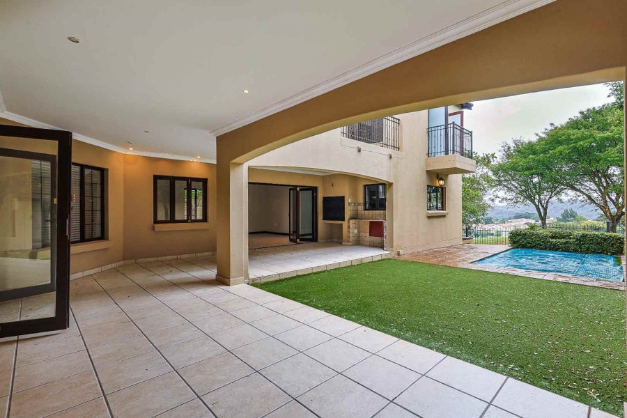 4 Bedroom Property for Sale in Sterrewag Gauteng