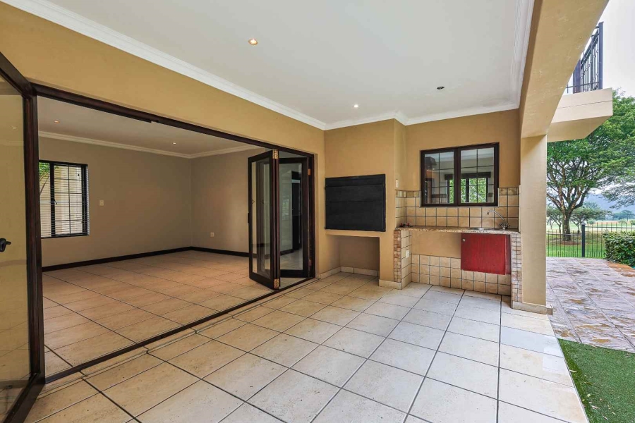 4 Bedroom Property for Sale in Sterrewag Gauteng