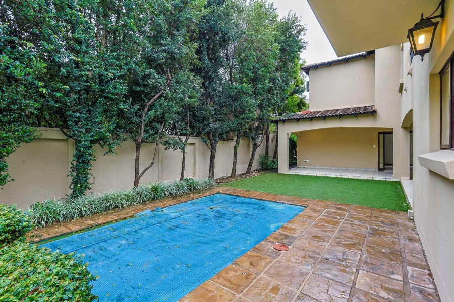 4 Bedroom Property for Sale in Sterrewag Gauteng