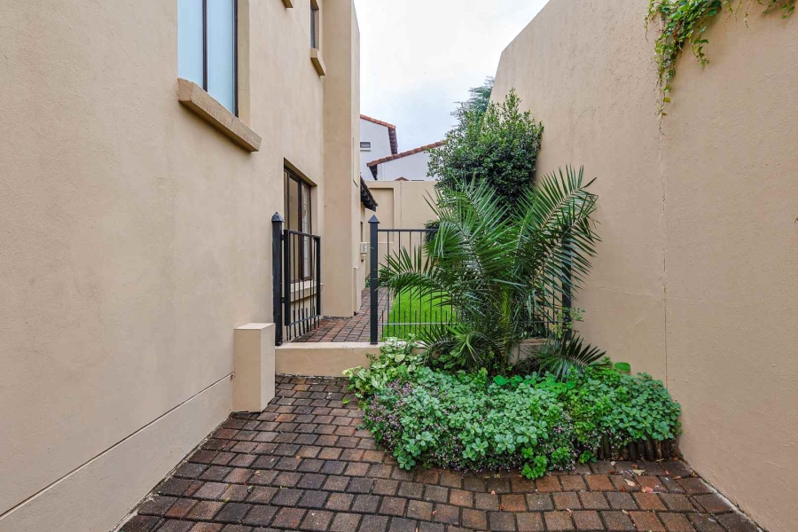 4 Bedroom Property for Sale in Sterrewag Gauteng