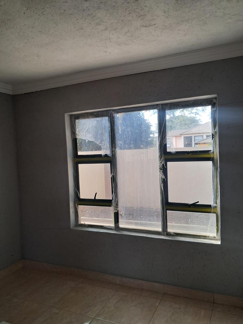 To Let 1 Bedroom Property for Rent in Pretoria North Gauteng