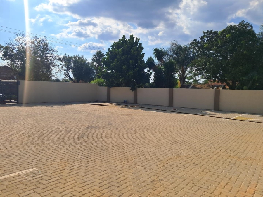 To Let 1 Bedroom Property for Rent in Pretoria North Gauteng