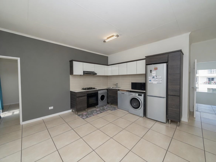 1 Bedroom Property for Sale in Greenstone Hill Gauteng