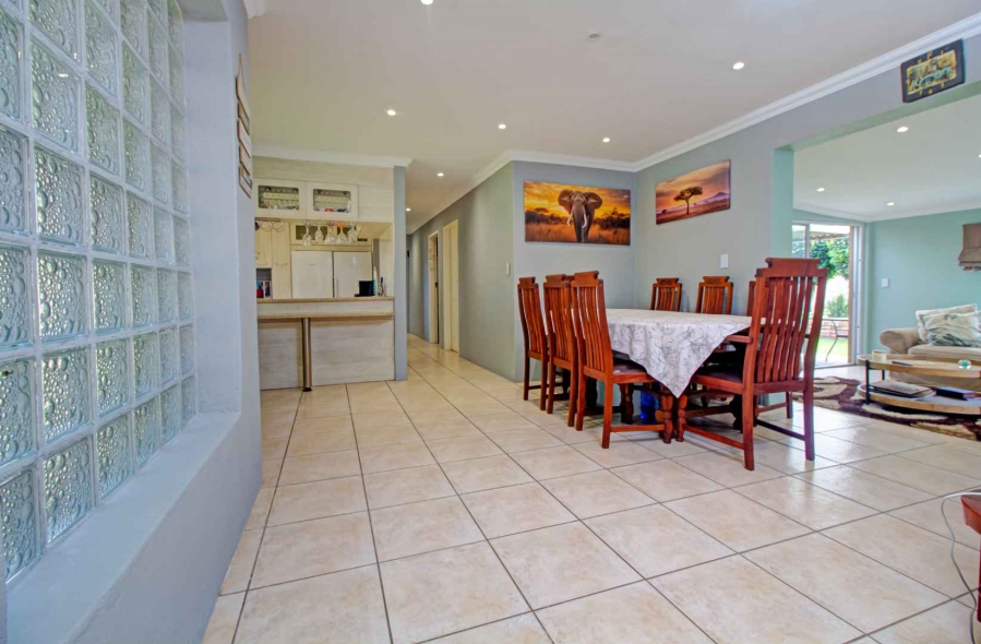 3 Bedroom Property for Sale in Wilgeheuwel Gauteng