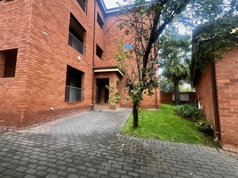 2 Bedroom Property for Sale in Wilgeheuwel Gauteng