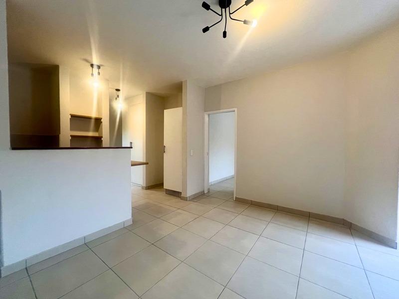 2 Bedroom Property for Sale in Wilgeheuwel Gauteng