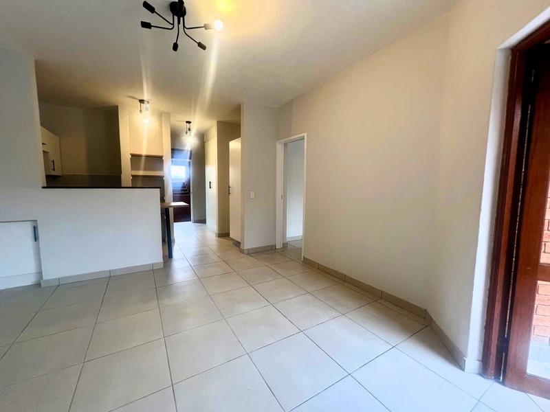 2 Bedroom Property for Sale in Wilgeheuwel Gauteng
