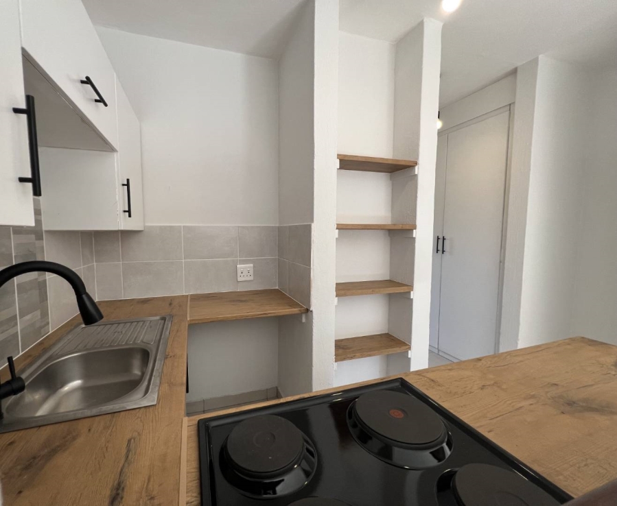 2 Bedroom Property for Sale in Wilgeheuwel Gauteng