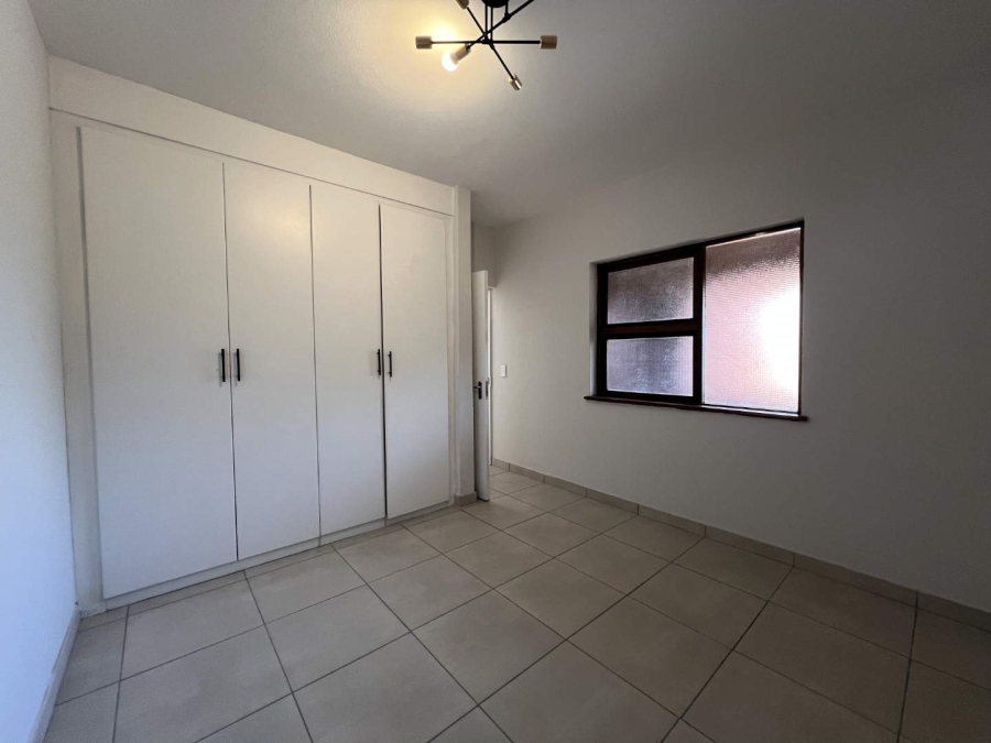 2 Bedroom Property for Sale in Wilgeheuwel Gauteng