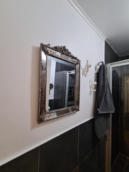 To Let 1 Bedroom Property for Rent in Parkhurst Gauteng