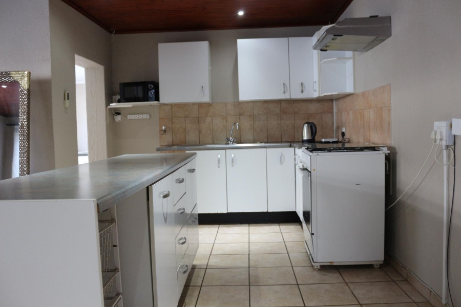 1 Bedroom Property for Sale in Brackendowns Gauteng
