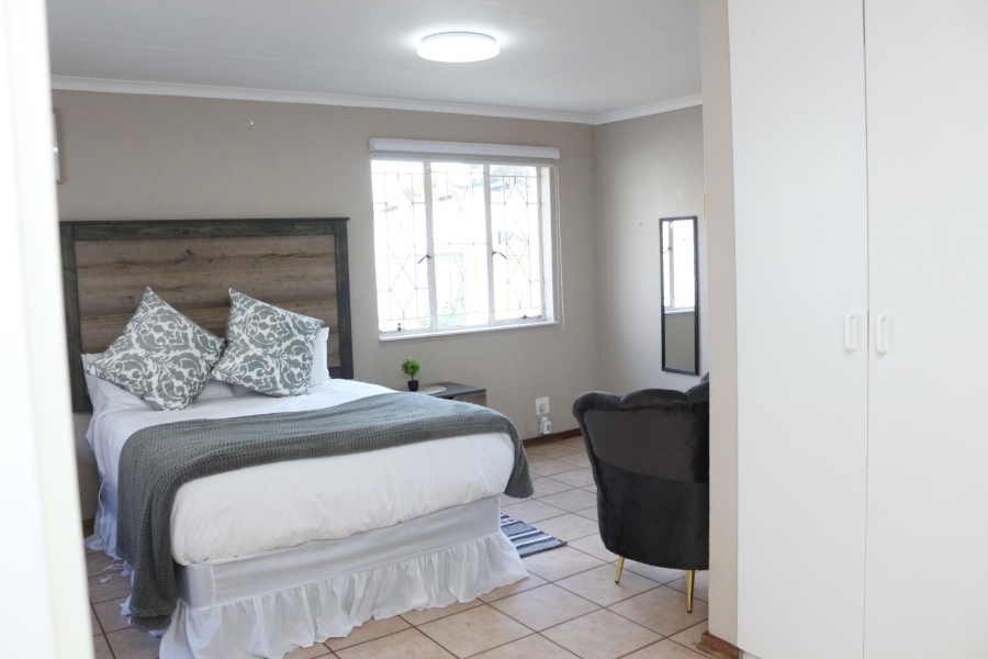 1 Bedroom Property for Sale in Brackendowns Gauteng