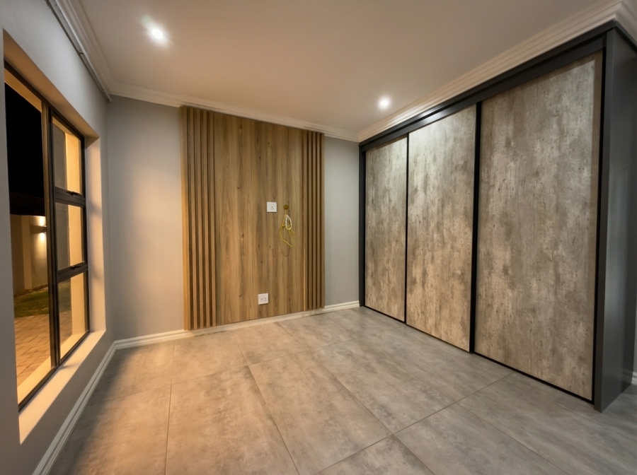 4 Bedroom Property for Sale in Eye of Africa Gauteng