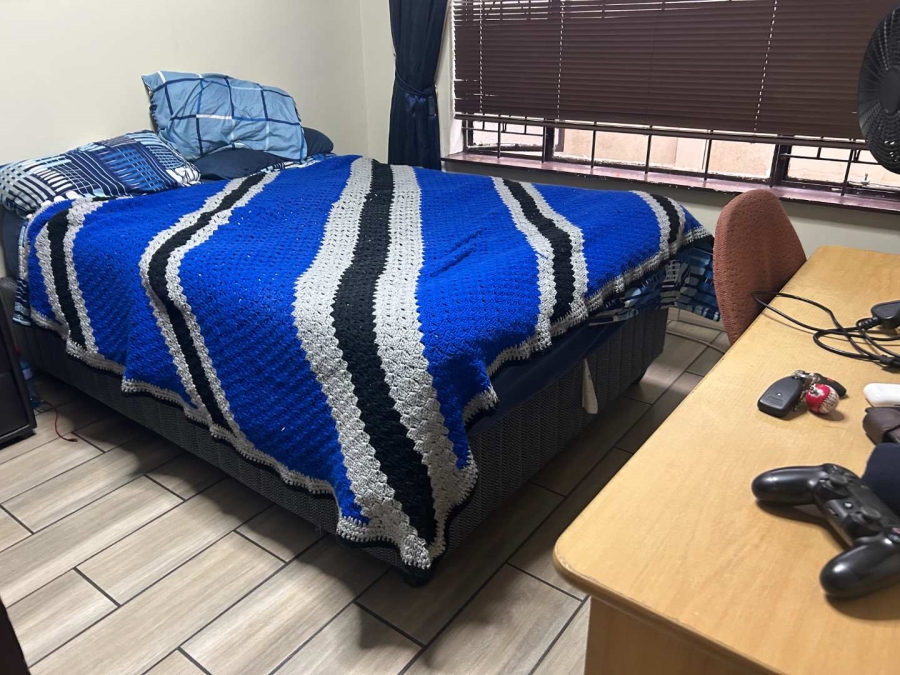 3 Bedroom Property for Sale in Bardene Gauteng