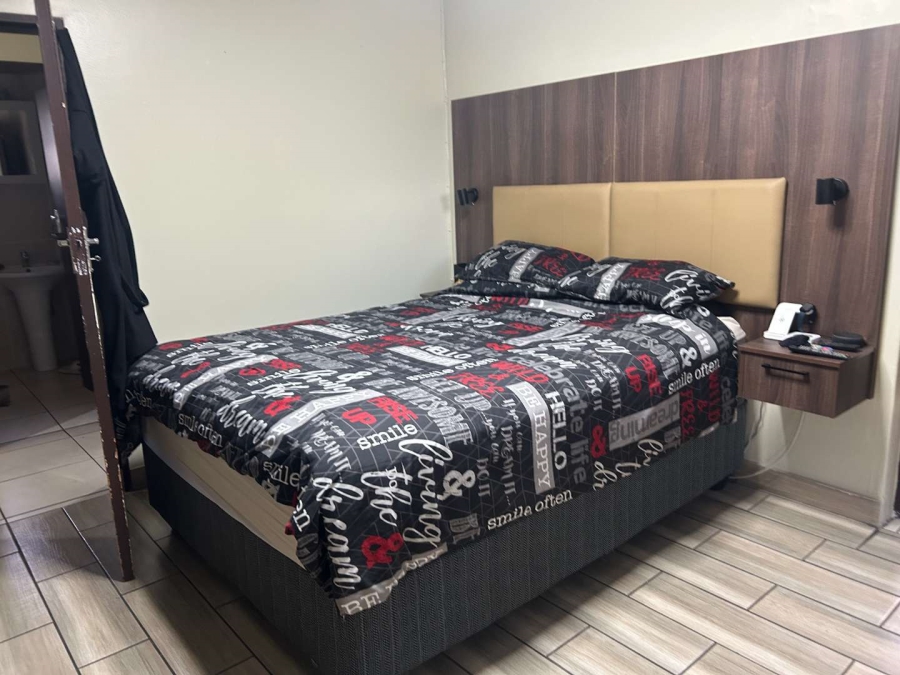 3 Bedroom Property for Sale in Bardene Gauteng