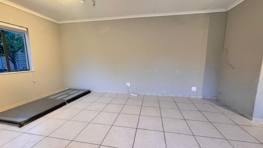 To Let 1 Bedroom Property for Rent in Randpark Ridge Gauteng