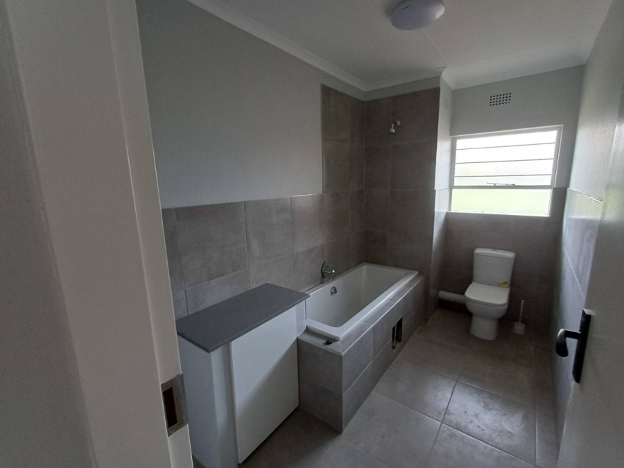 To Let 2 Bedroom Property for Rent in Kloofendal Gauteng