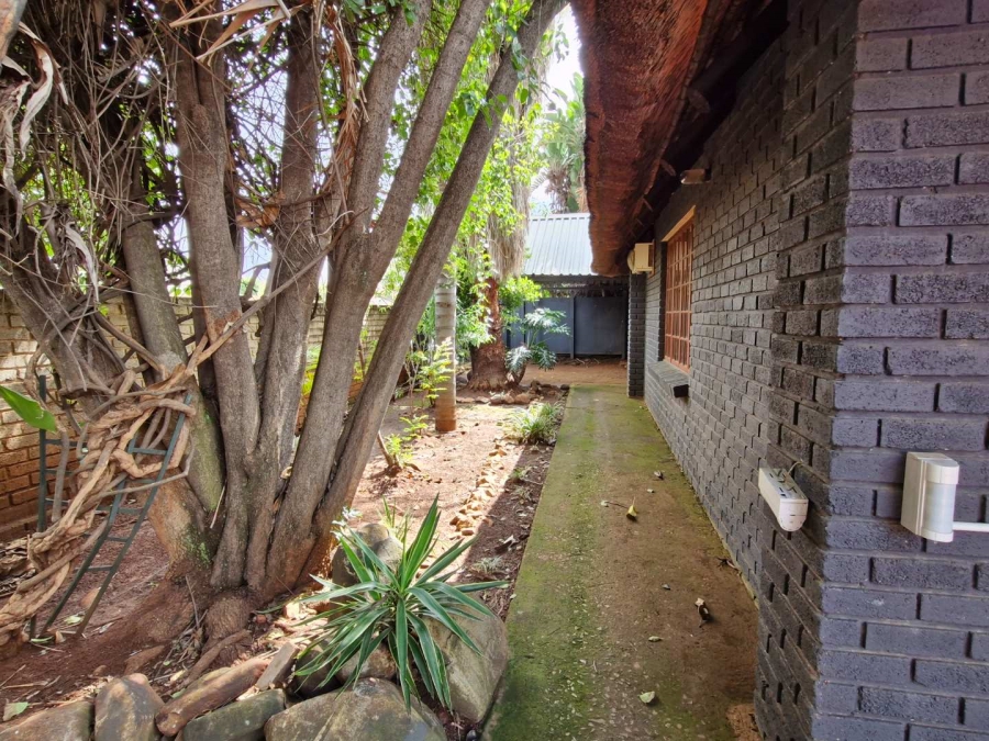 3 Bedroom Property for Sale in Karenpark Gauteng