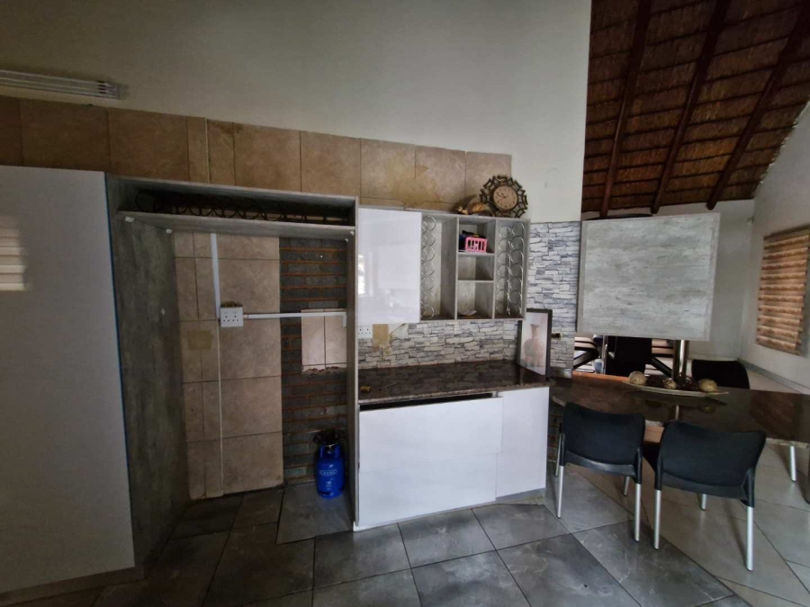 3 Bedroom Property for Sale in Karenpark Gauteng