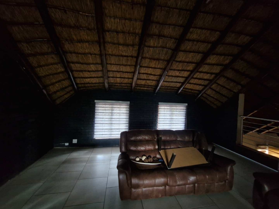 3 Bedroom Property for Sale in Karenpark Gauteng