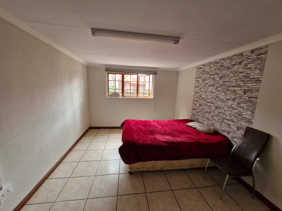 3 Bedroom Property for Sale in Karenpark Gauteng
