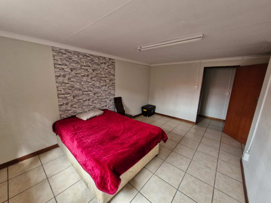 3 Bedroom Property for Sale in Karenpark Gauteng