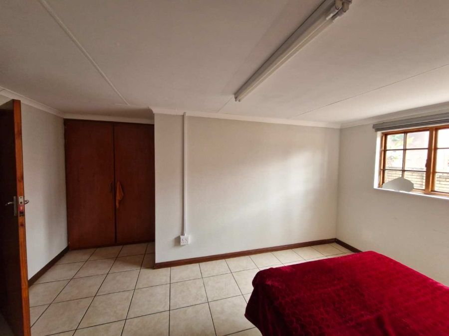 3 Bedroom Property for Sale in Karenpark Gauteng