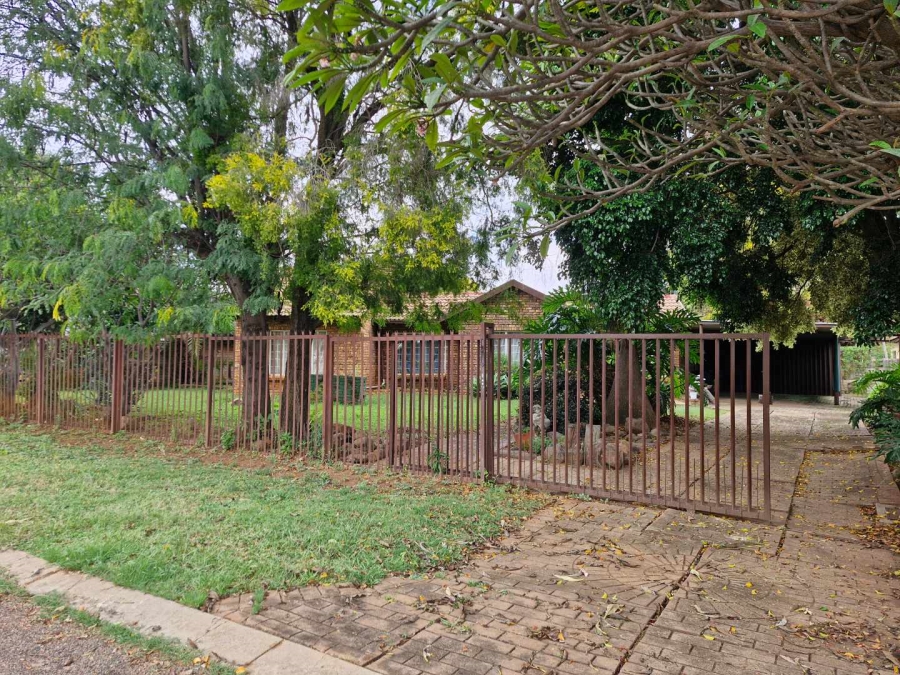 3 Bedroom Property for Sale in The Orchards Gauteng
