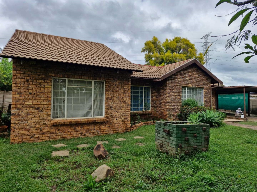 3 Bedroom Property for Sale in The Orchards Gauteng