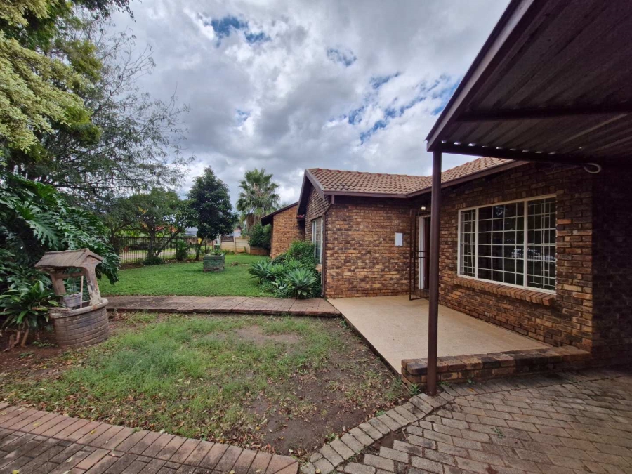3 Bedroom Property for Sale in The Orchards Gauteng