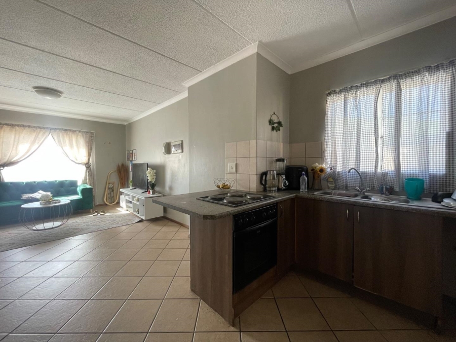 2 Bedroom Property for Sale in Terenure Gauteng