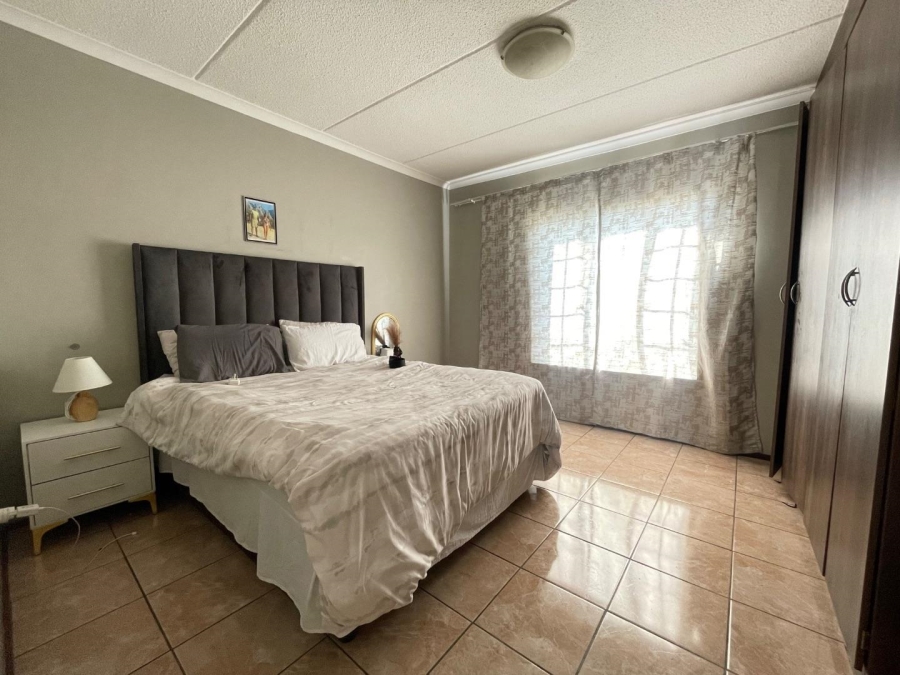 2 Bedroom Property for Sale in Terenure Gauteng