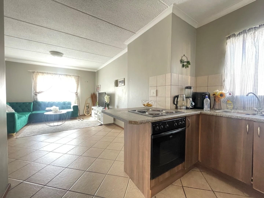 2 Bedroom Property for Sale in Terenure Gauteng