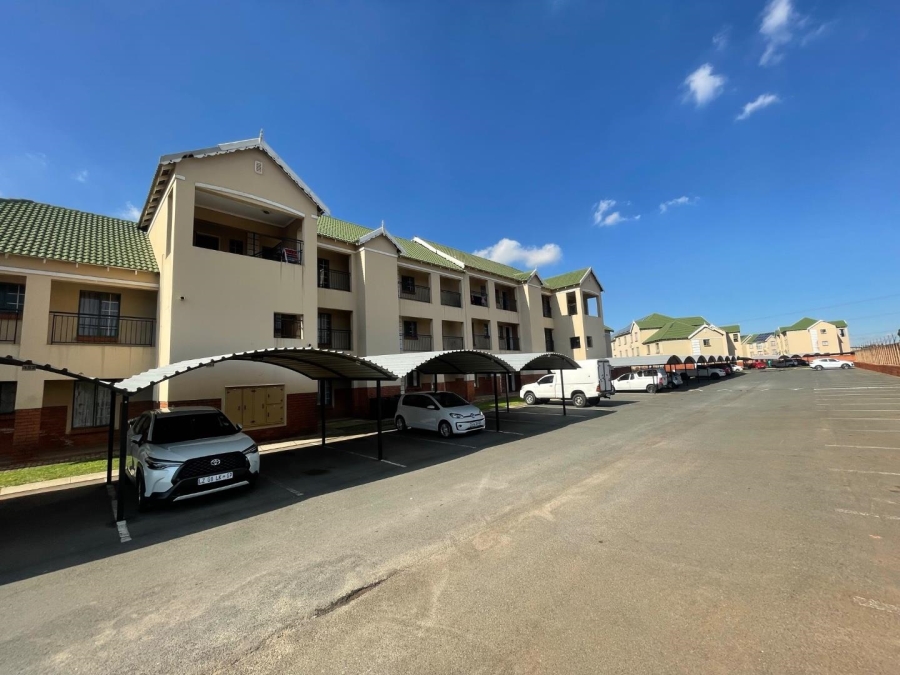 2 Bedroom Property for Sale in Terenure Gauteng