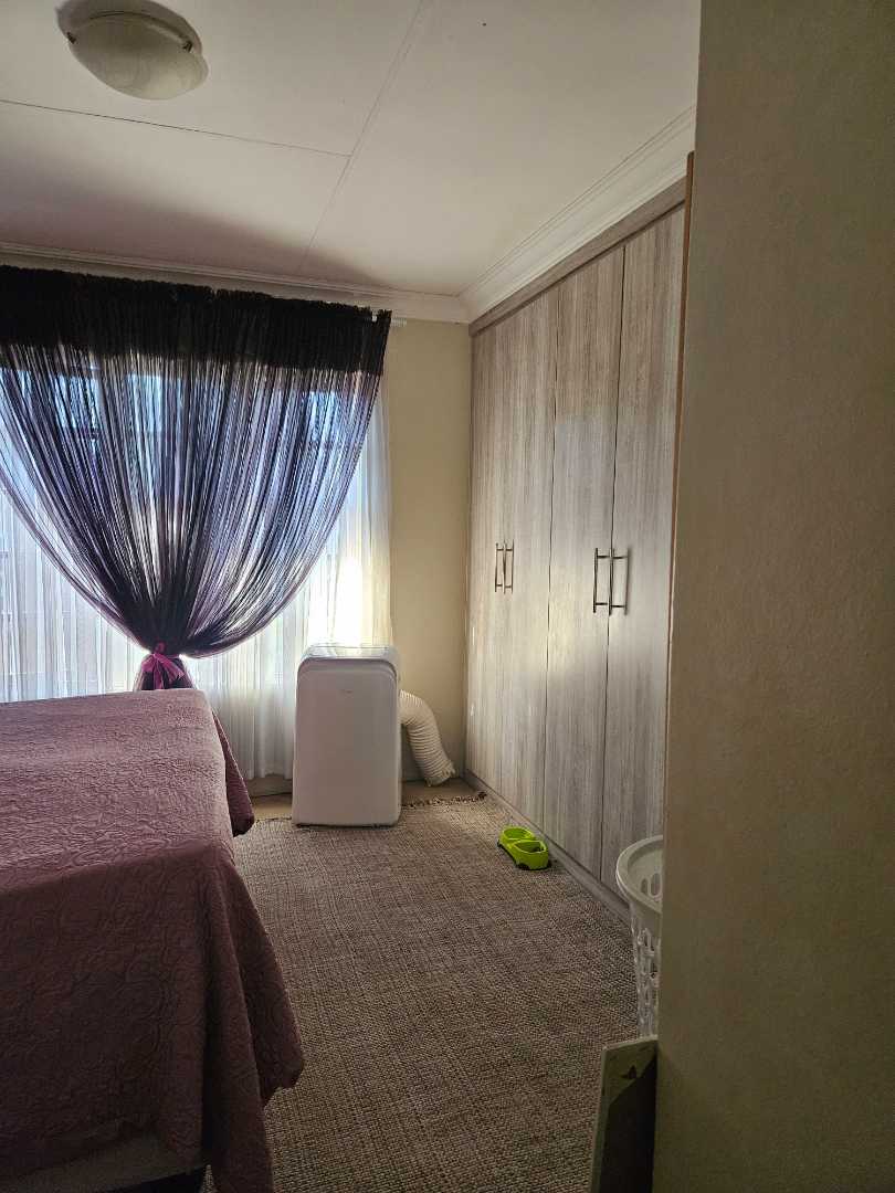 2 Bedroom Property for Sale in Theresa Park Gauteng