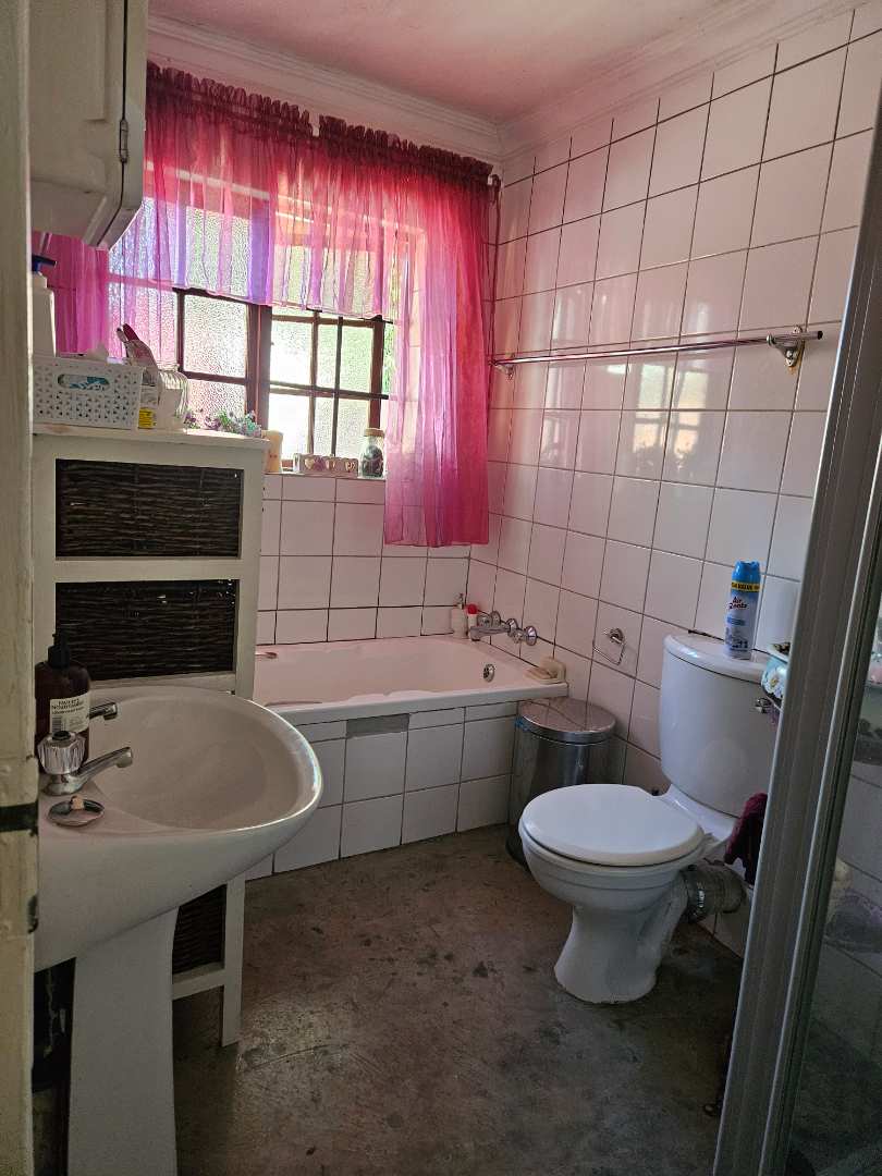2 Bedroom Property for Sale in Theresa Park Gauteng